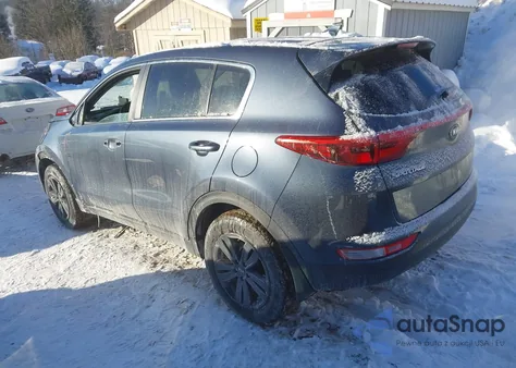 2017 Kia Sportage Lx z USA, uszkodzony, nr VIN KNDPMCACXH7280882